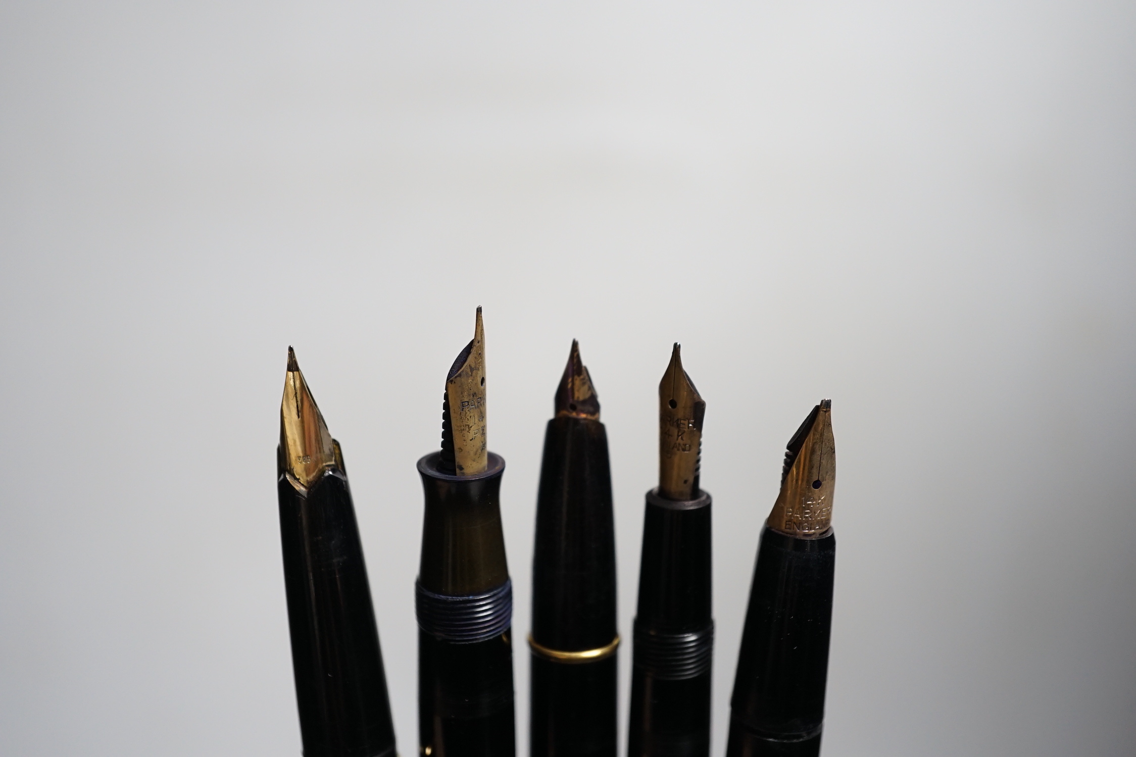A group of 7 various pens including Mont Blanc, Watermans, Parker etc.